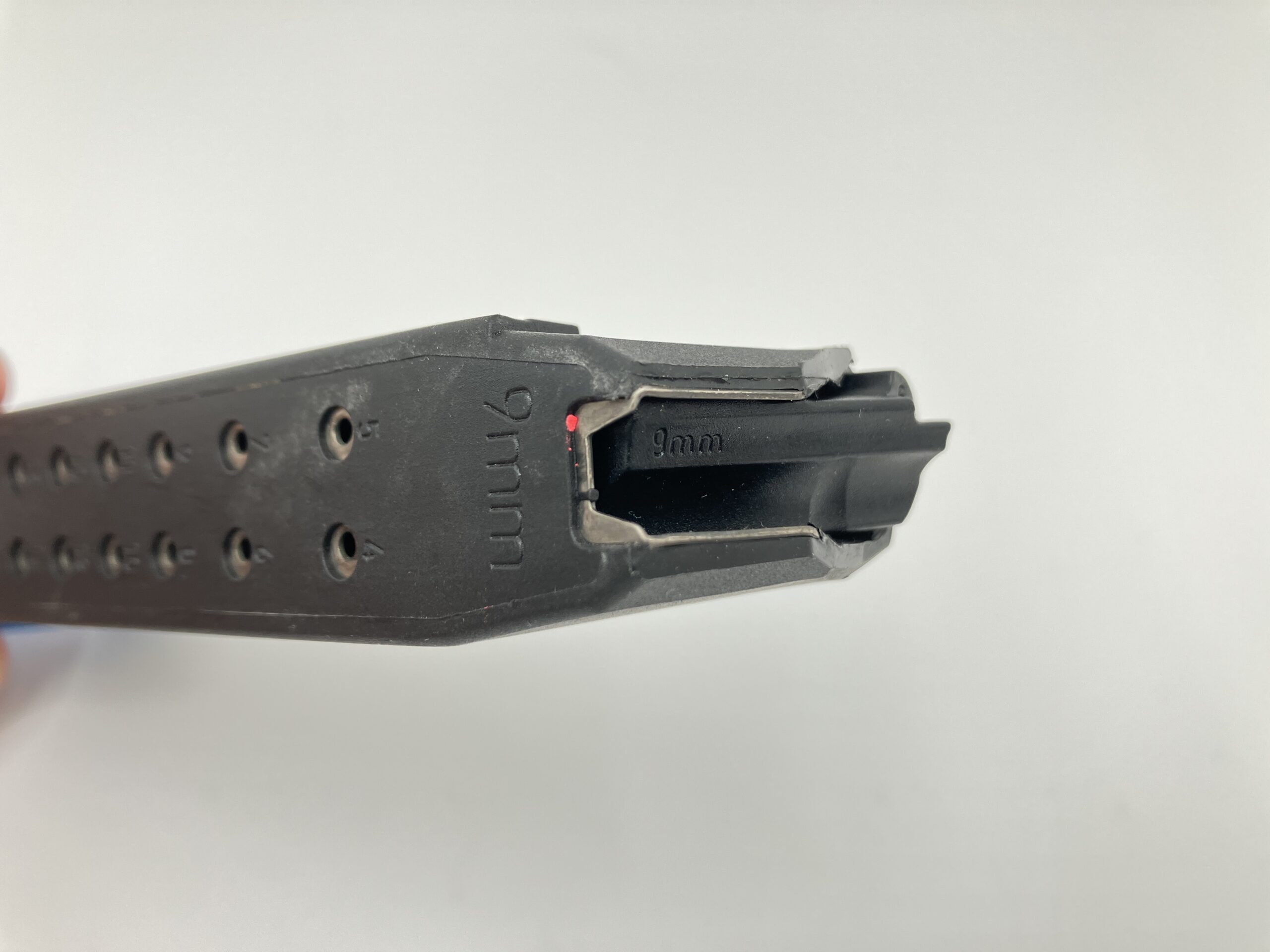 GLOCK G17 9MM 17rd Magazine, Blue Baseplate - Image 3