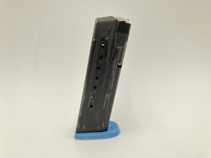 Smith & Wesson 9MM M&P 17rd Magazine, Blue Baseplate