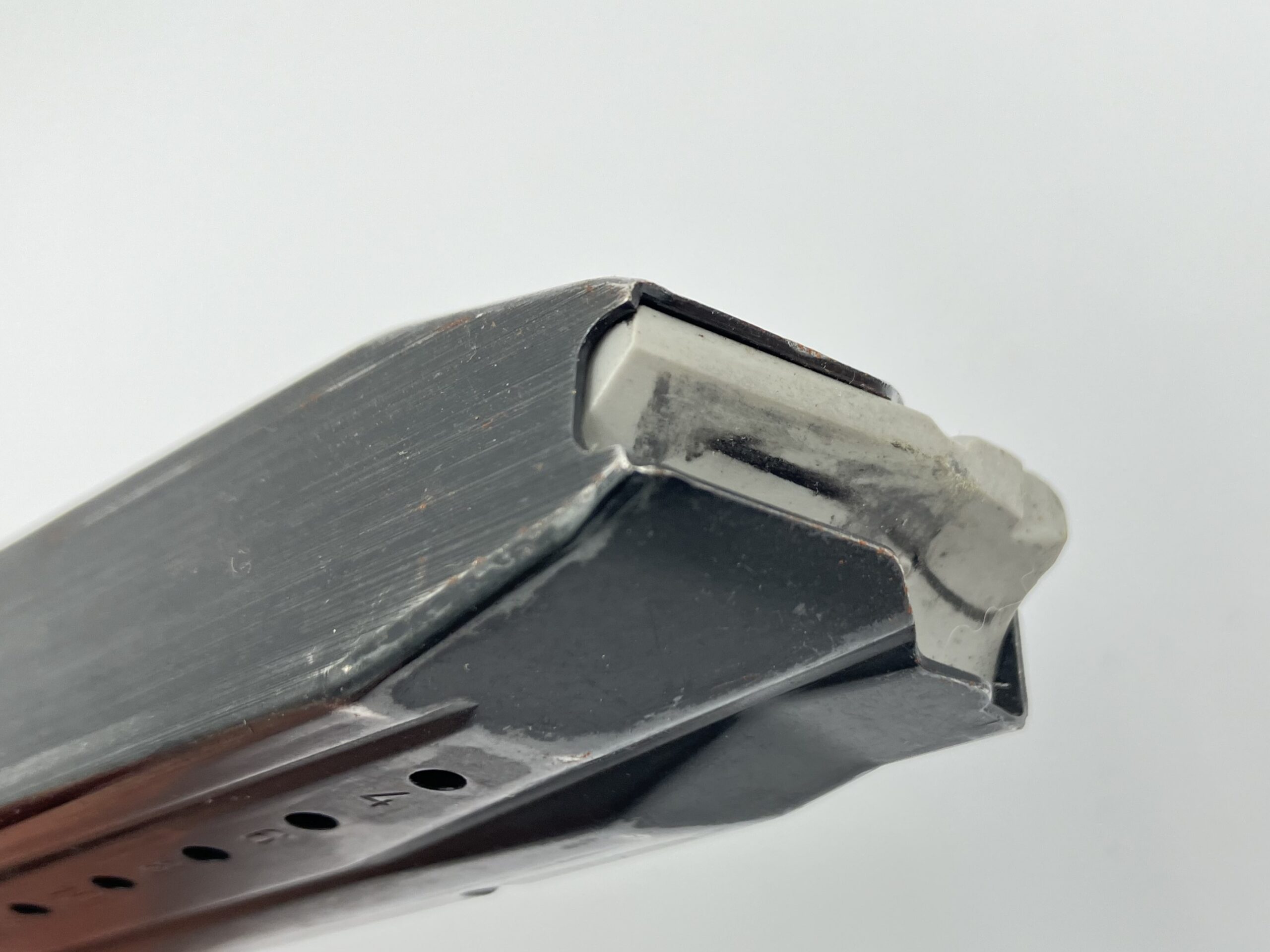 Smith & Wesson 9MM M&P 17rd Magazine, Blue Baseplate - Image 3