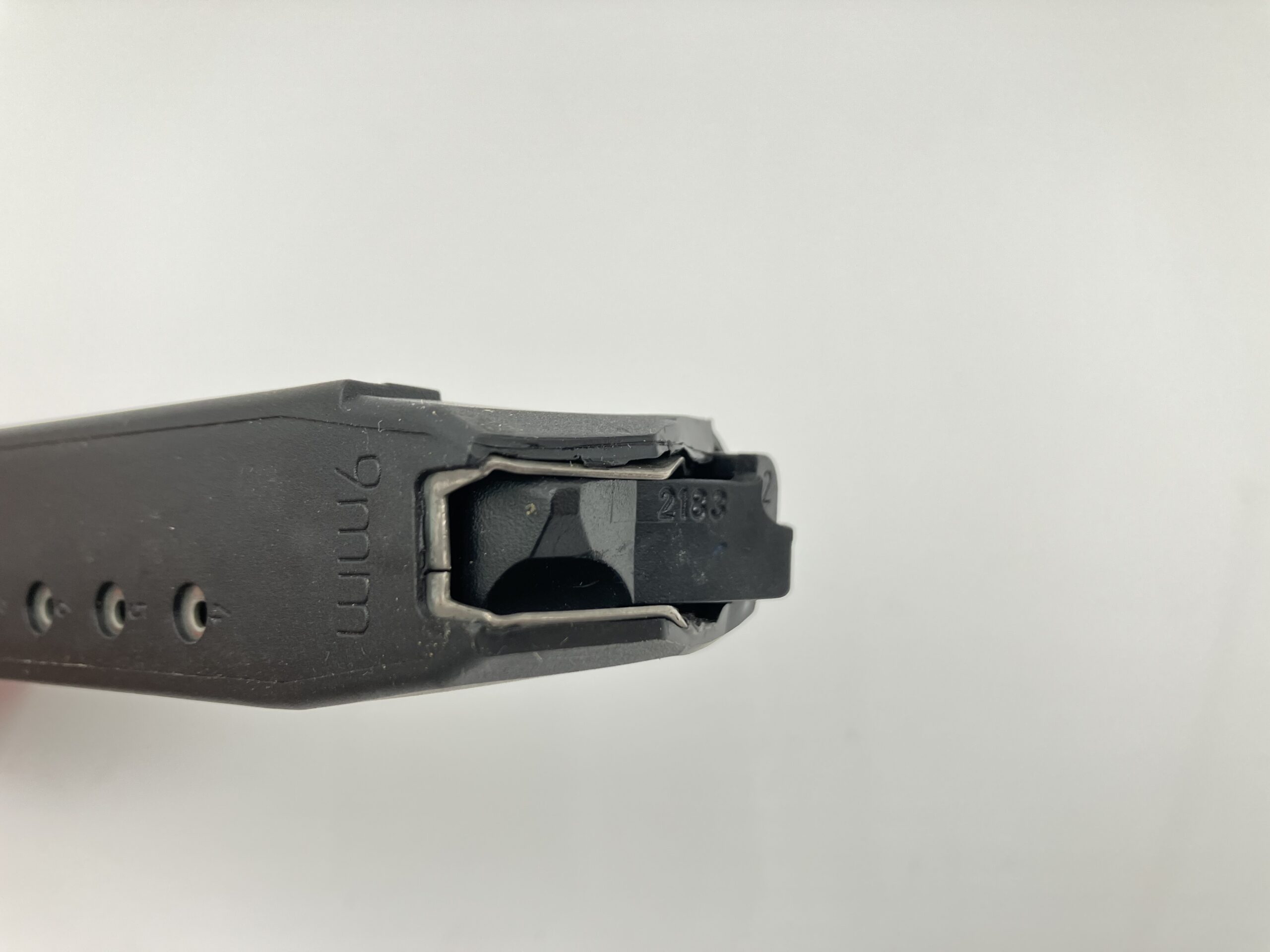 GLOCK G17 9MM 10rd Magazine, Orange Baseplate - Image 3