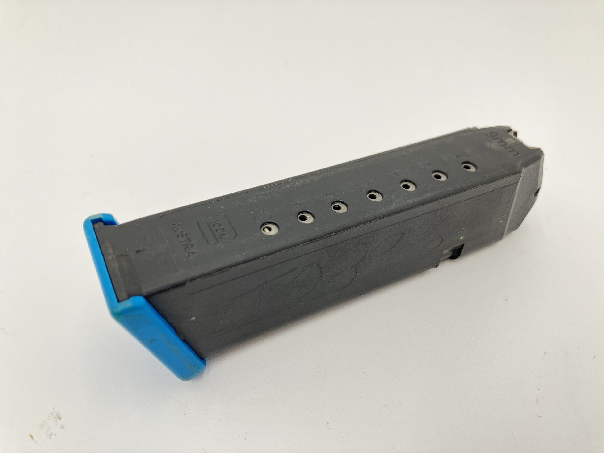 GLOCK G17 9MM 10rd Magazine, Blue Baseplate