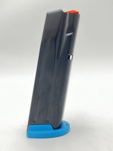 Sig Sauer P320 9MM 17rd Magazine, Blue Baseplate