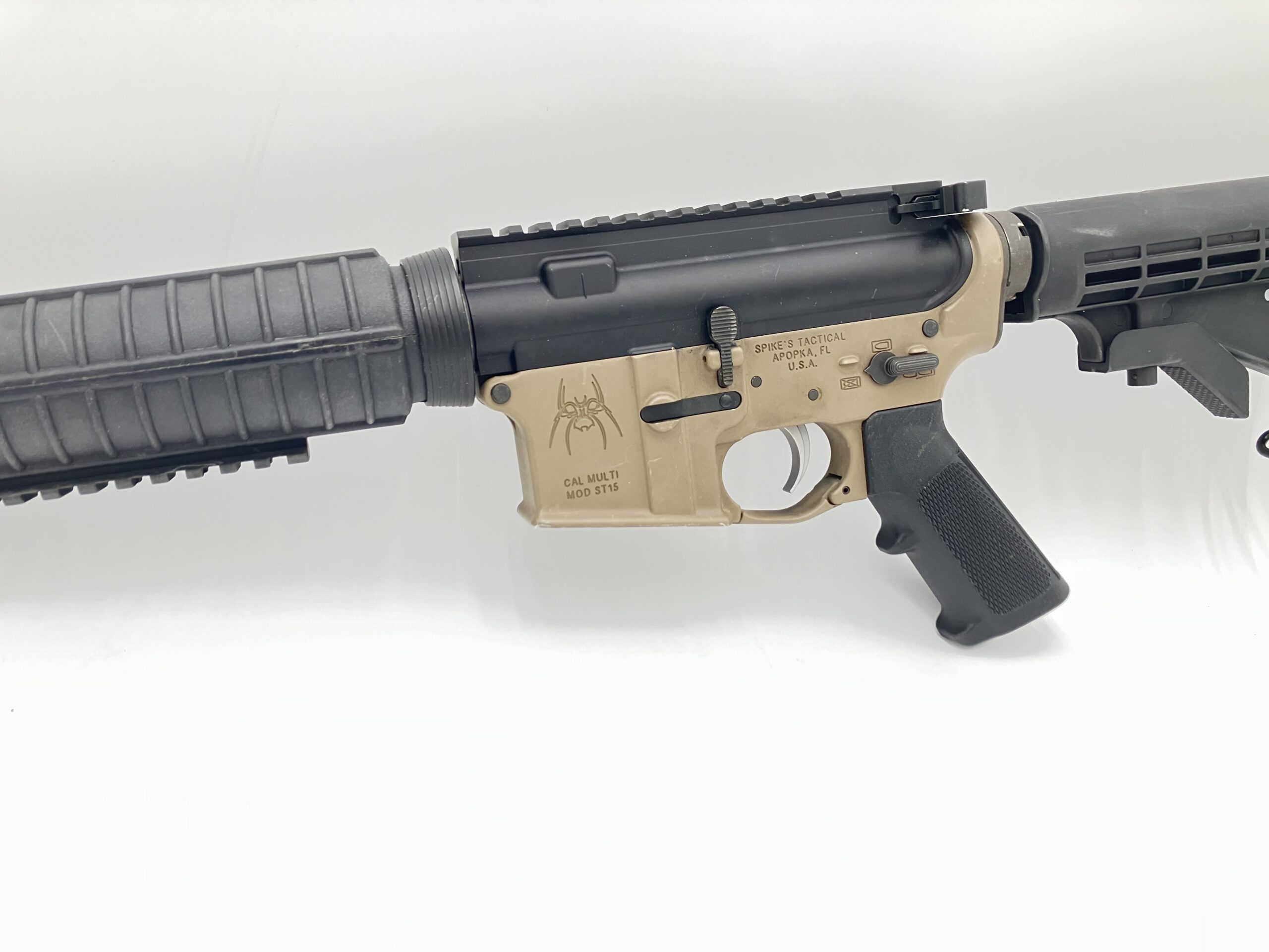 Simunition Converted 9MM Spike's Tactical MOD ST15 Rifle, 16" Barrel, FDE/Black - Image 3